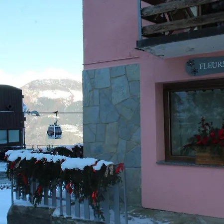 Fleurs De Neige דירה